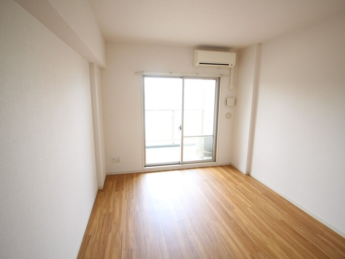 グラマシー京橋の物件内観写真