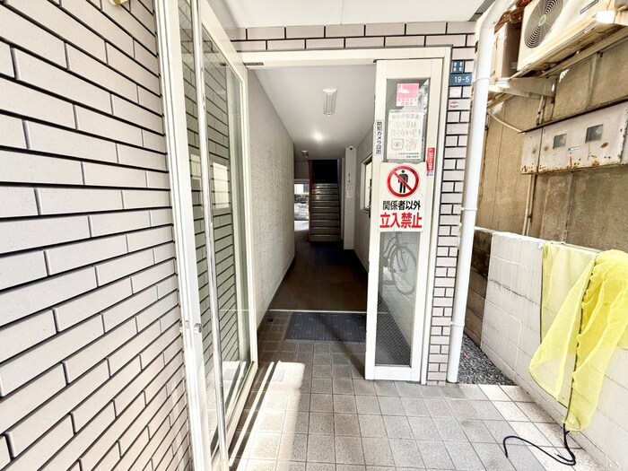 積和マンションの物件外観写真