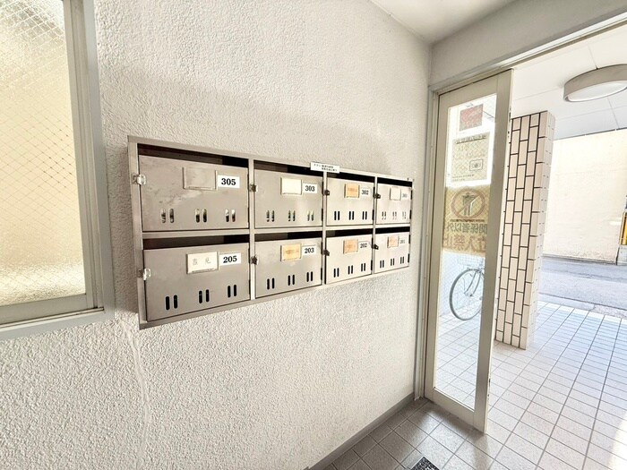 積和マンションの物件外観写真