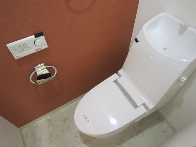 ＢＲＡＶＩ　南船場の物件内観写真