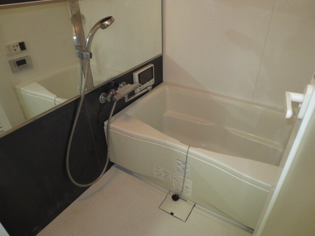 ＢＲＡＶＩ　南船場の物件内観写真