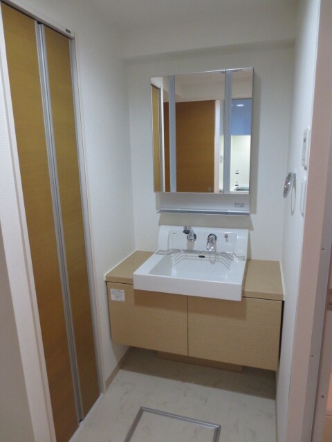 ＢＲＡＶＩ　南船場の物件内観写真