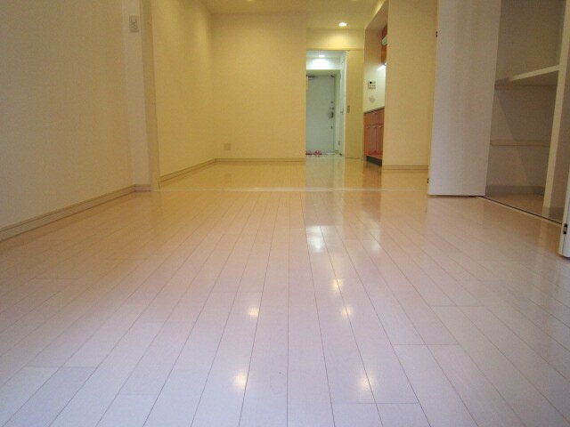 ＢＲＡＶＩ　南船場の物件内観写真