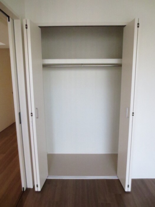 Premiere Maison (ﾌﾟﾙﾐｴ-ﾙﾒｿﾞﾝ)の物件内観写真