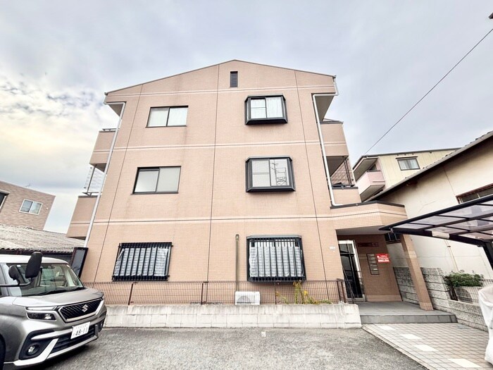 ユ－トピア中野の物件外観写真