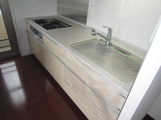 ｶｽﾀﾘｱﾀﾜｰ長堀橋の物件内観写真