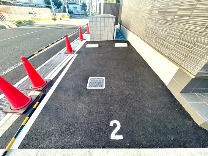 リプライネ中楠の物件外観写真