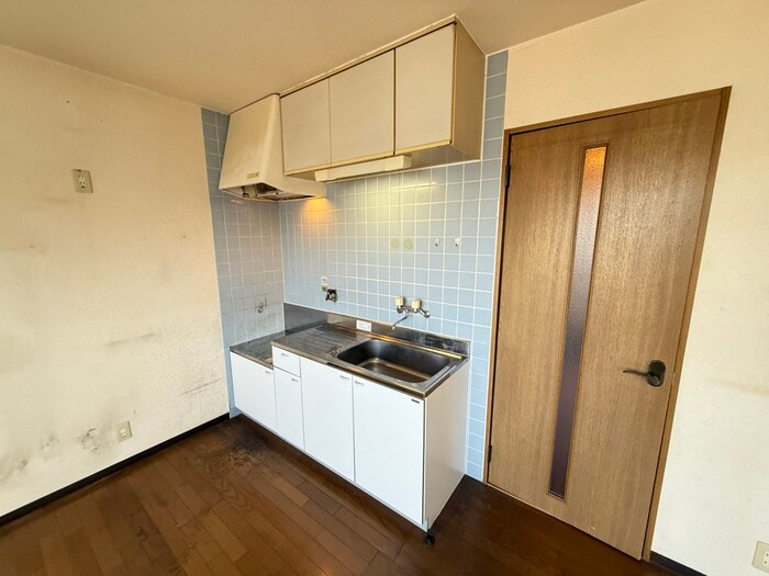 ﾌﾟﾗｻﾞ喜連西の物件内観写真