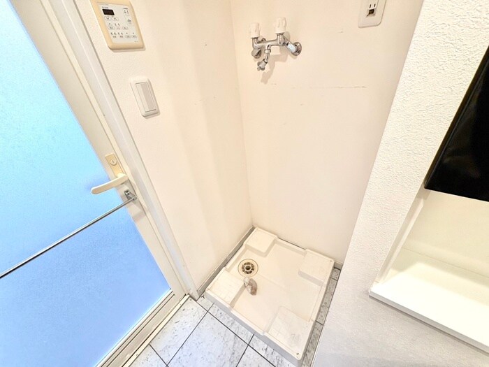 リ－ガル江戸堀(1001)の物件内観写真