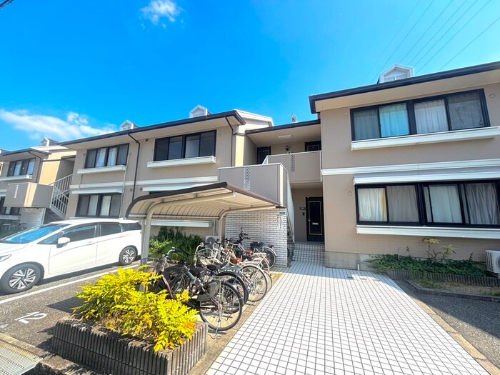 ルミエ－ル　Ｂ棟の物件外観写真