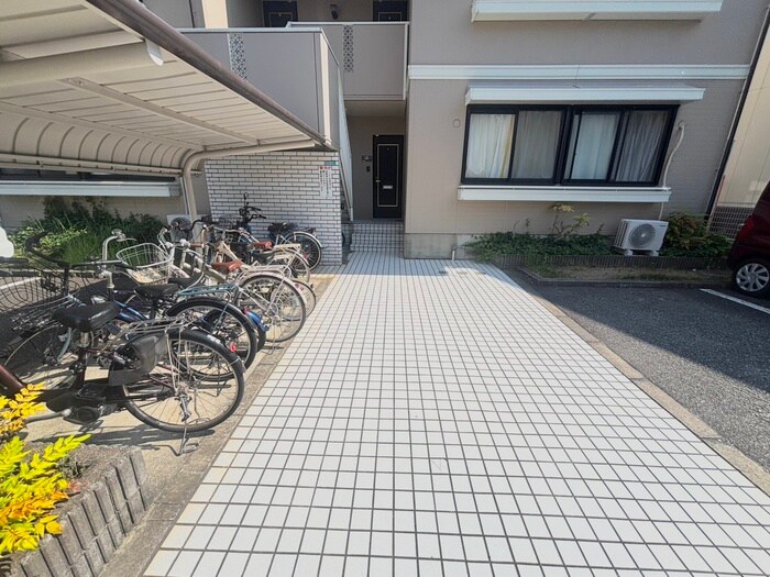 ルミエ－ル　Ｂ棟の物件外観写真