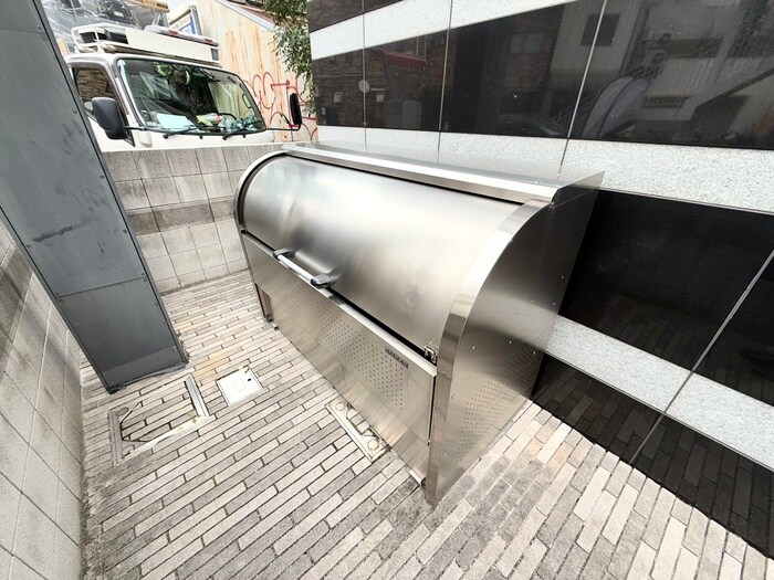 セイワパレス福島駅前の物件外観写真