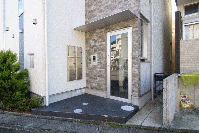 Ａｕｔｕｍｎ　Ｆｏｒｅｓｔの物件外観写真