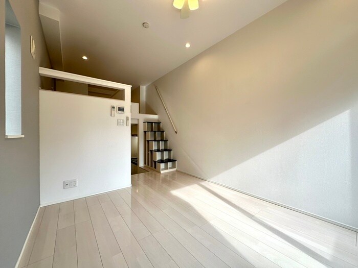 Ａｕｔｕｍｎ　Ｆｏｒｅｓｔの物件内観写真