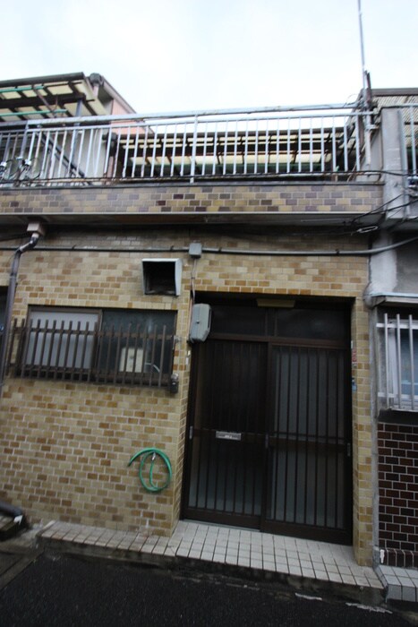 末広町貸家の物件外観写真