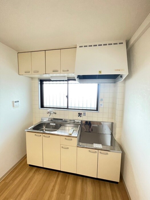 オーク四条畷の物件内観写真