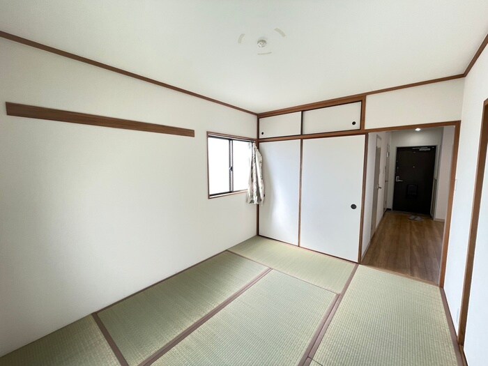 オーク四条畷の物件内観写真