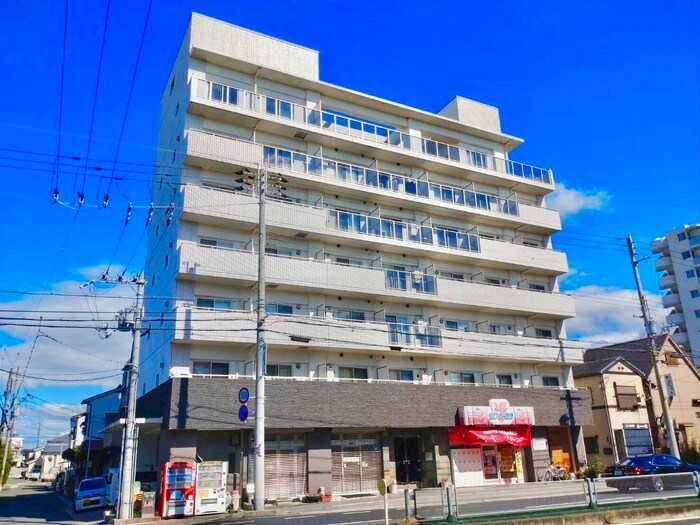 レガ－ロの物件外観写真