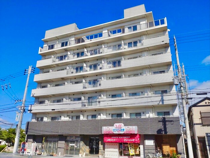 レガ－ロの物件外観写真