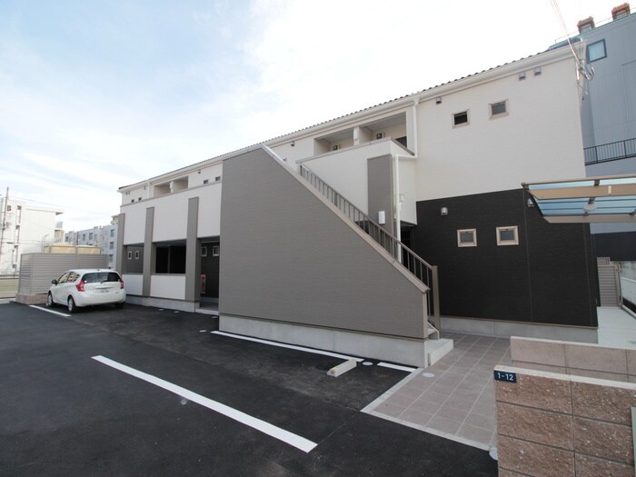 ルシア上穂東の物件外観写真