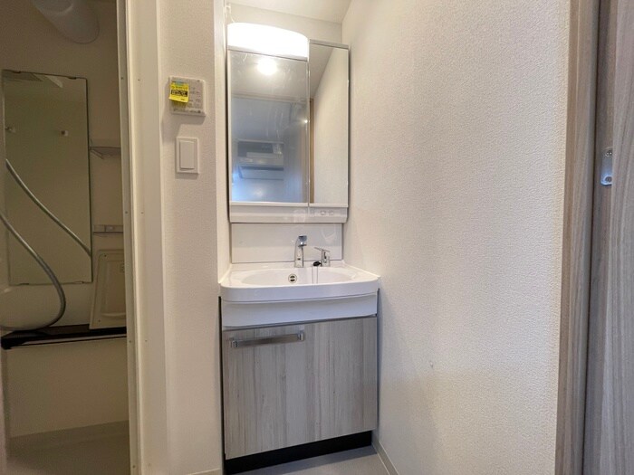 ﾌﾟﾚｻﾝｽ ﾊｰﾊﾞｰﾗﾝﾄﾞ ｱﾝﾄﾞ･ｼｰ(311)の物件内観写真