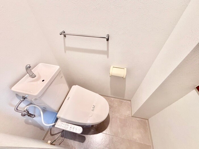 ヒルズシティ寝屋川の物件内観写真