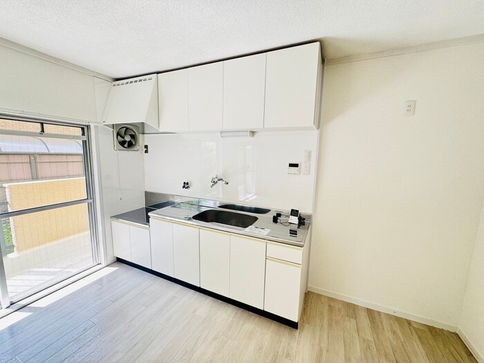 サンリビング仁川の物件内観写真