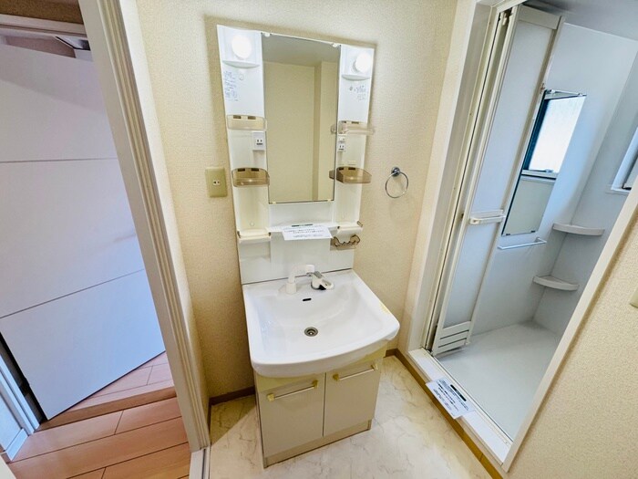 サンリビング仁川の物件内観写真