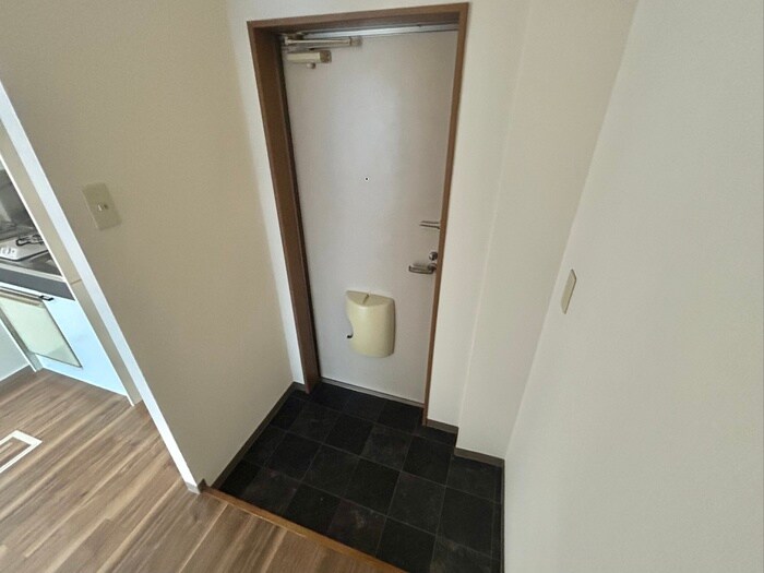 シャトレ下新庄の物件内観写真