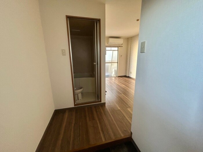 シャトレ下新庄の物件内観写真