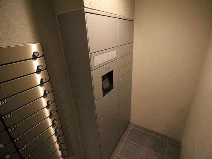 ｴｽﾘｰﾄﾞ大阪上本町ﾚｼﾞｪｰﾛ(1301)の物件外観写真