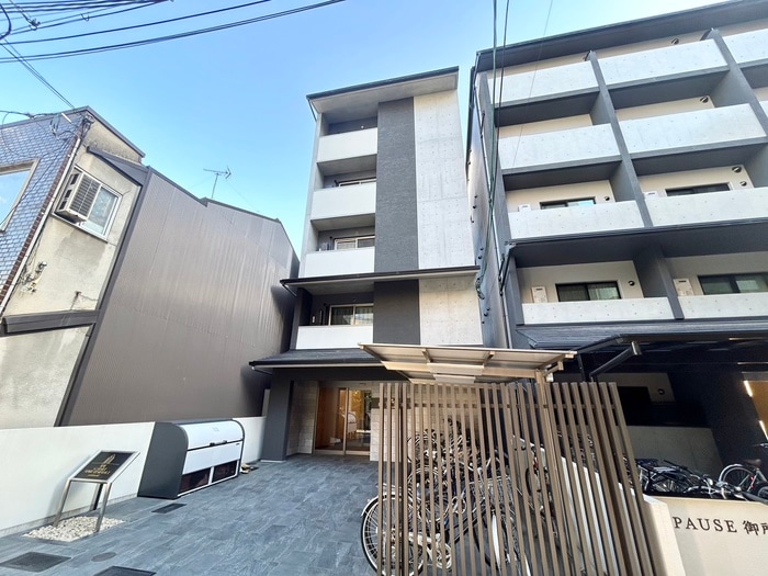 THEGARNETSUITERESIDENCE御所西の物件外観写真