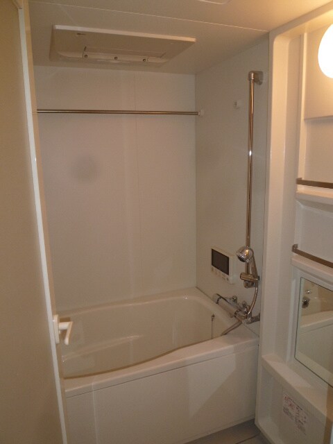 グランシス江坂の物件内観写真