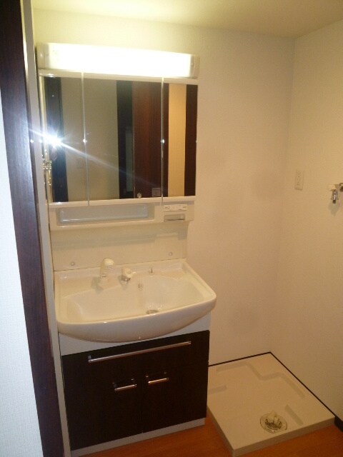 グランシス江坂の物件内観写真