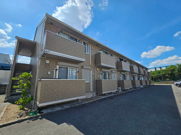 フィエスタ１号館の物件外観写真