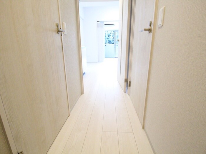 ライブガーデン江坂Ⅸの物件内観写真