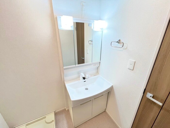 ユニホームⅥの物件内観写真