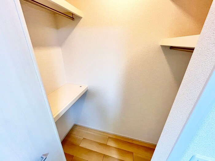 ユニホームⅥの物件内観写真