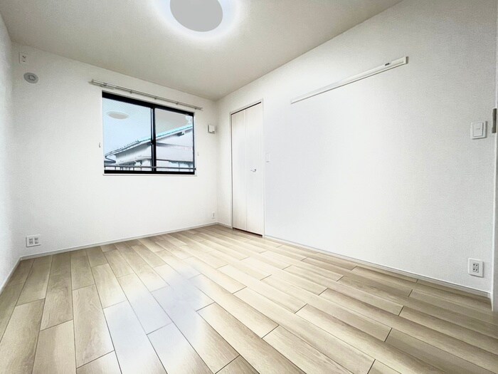 ユニホームⅥの物件内観写真