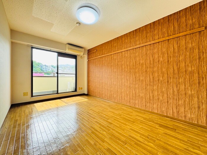 フォルテ宝塚の物件内観写真