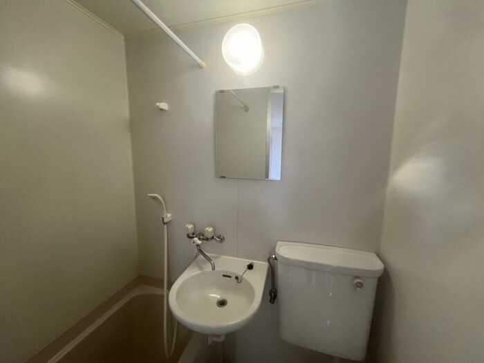 ヴィラサンローズの物件内観写真