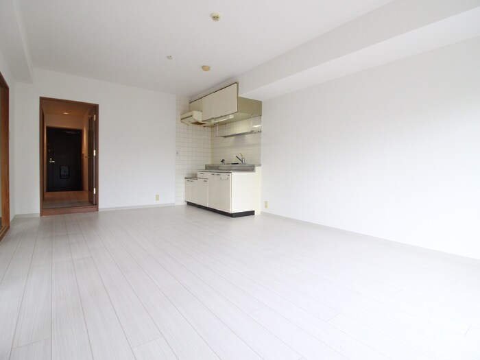 ﾘﾍﾞﾙﾃ摂津の物件内観写真