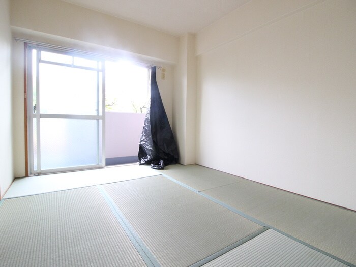 ﾘﾍﾞﾙﾃ摂津の物件内観写真