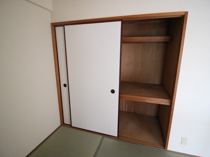 ﾘﾍﾞﾙﾃ摂津の物件内観写真