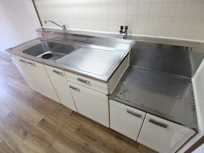 パヴォ―ネ植物園の物件内観写真