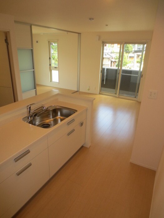 サンスクエア千里万博A棟の物件内観写真