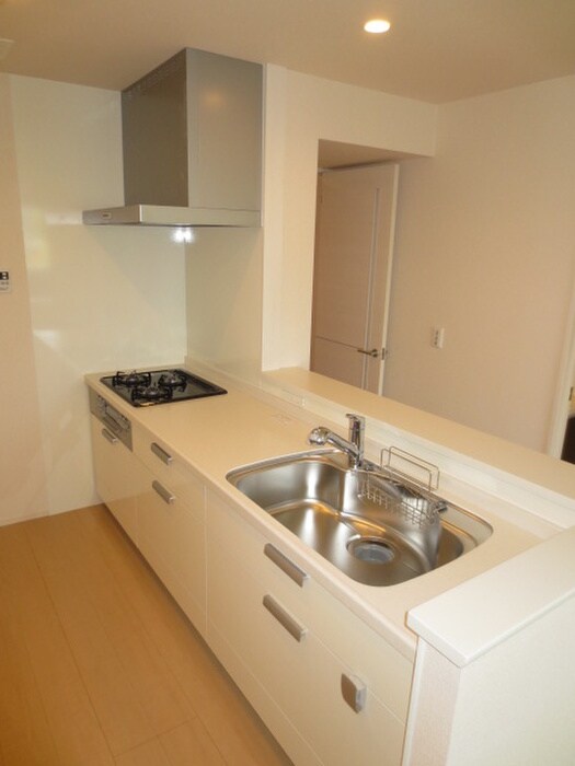 サンスクエア千里万博A棟の物件内観写真