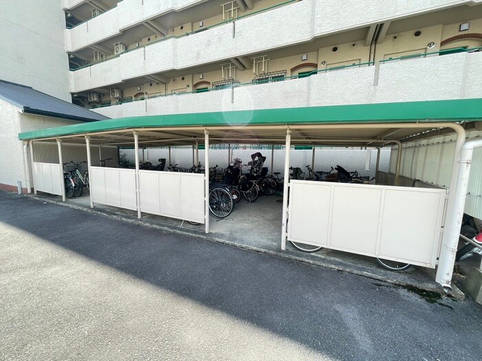 メゾン墨染の物件外観写真