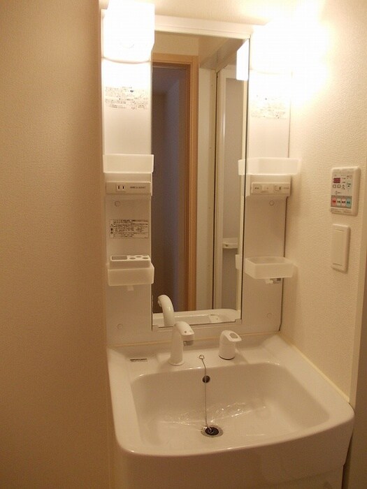 ラッフィナ－ト　フィオ－レの物件内観写真