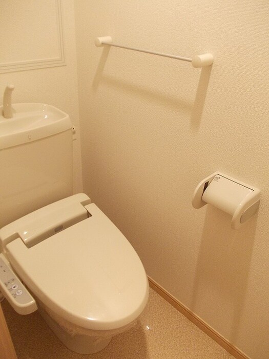 ラッフィナ－ト　フィオ－レの物件内観写真